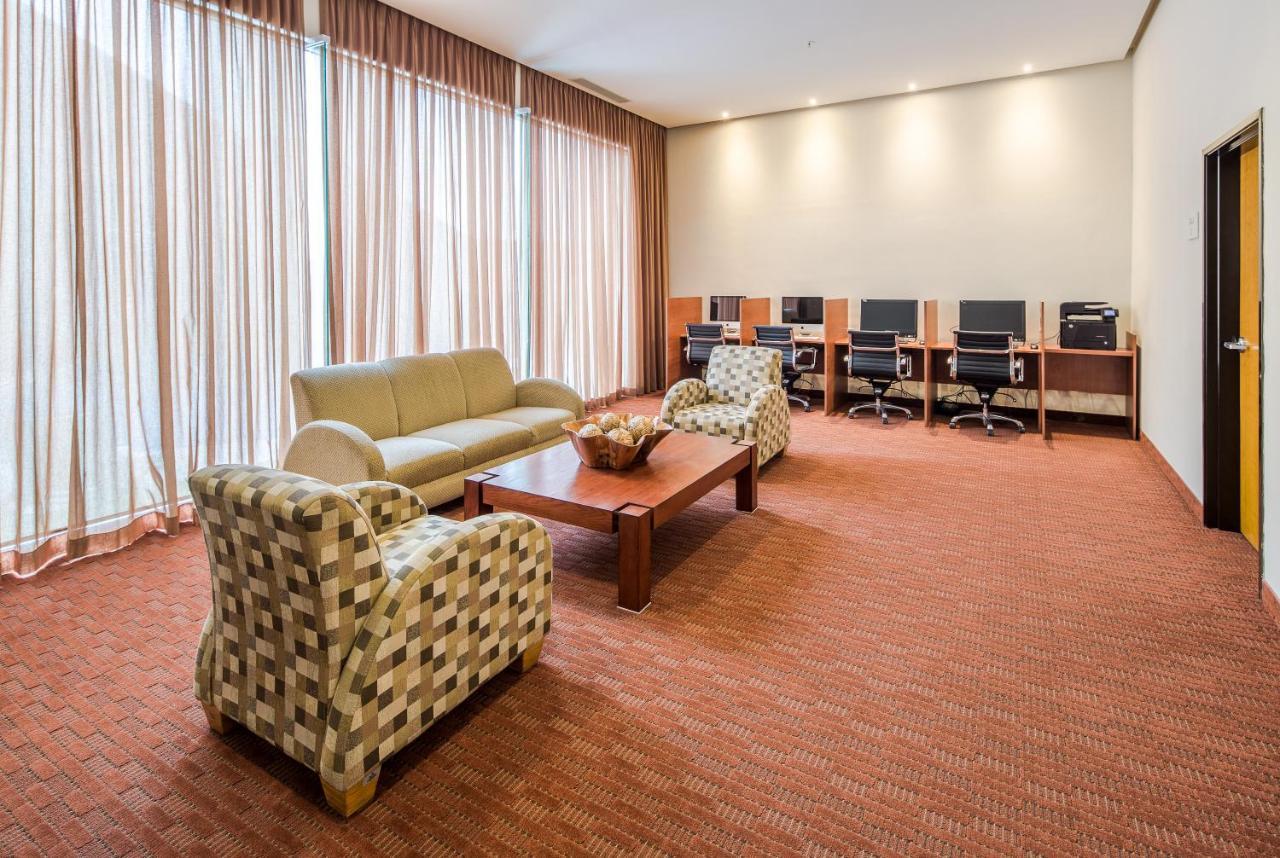 Crowne Plaza Monterrey Aeropuerto By Ihg Hotel Apodaca Ngoại thất bức ảnh
